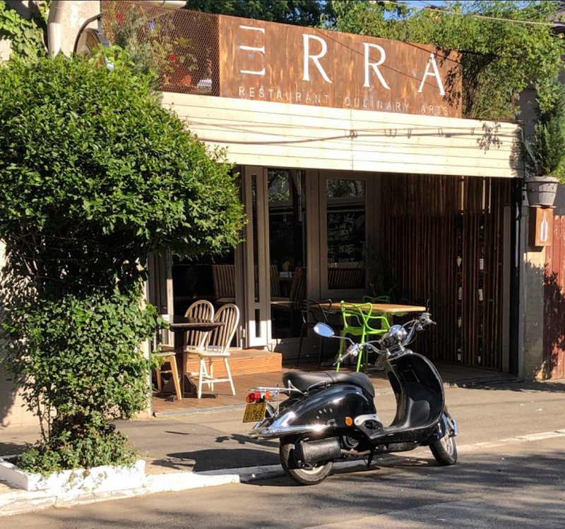 Erra - Restaurant cu specific european modern